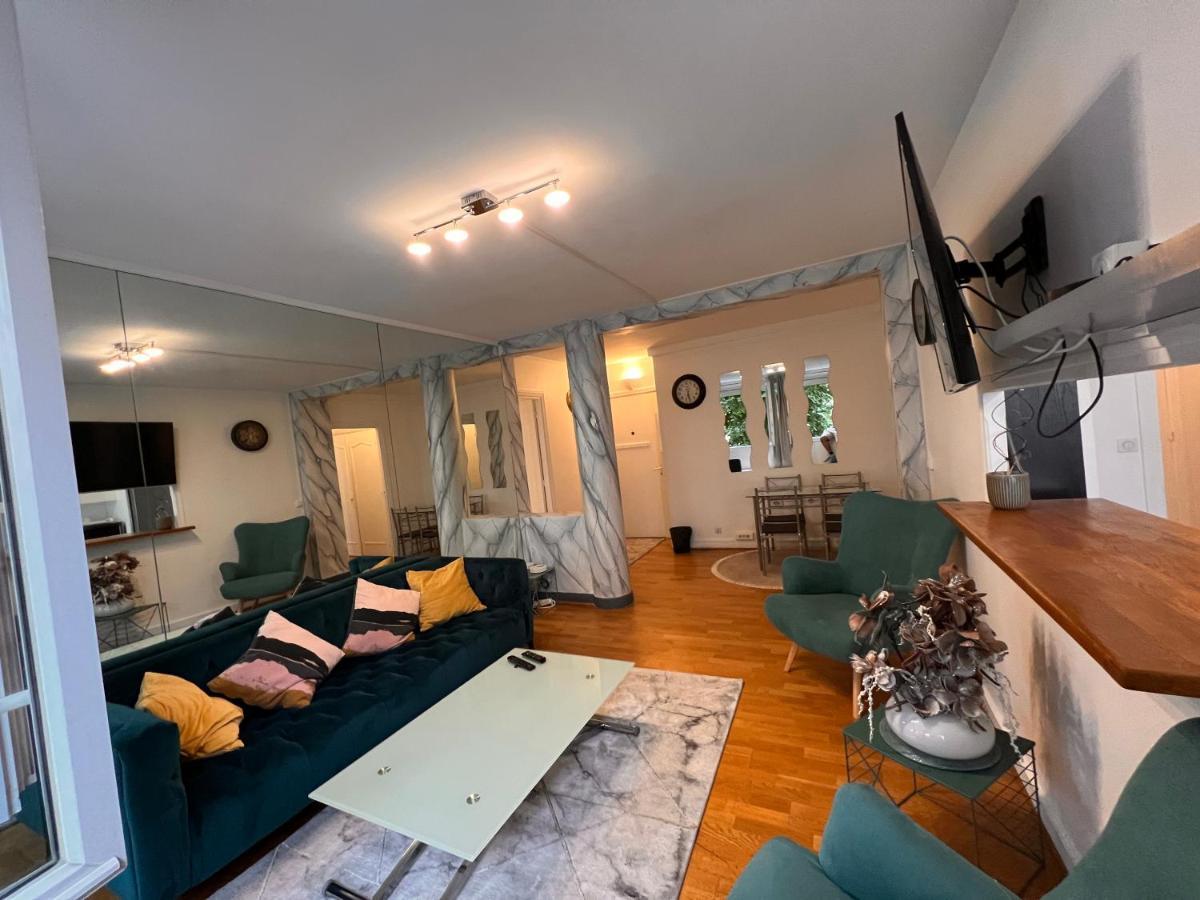 Appartement Paris Grenelle - Hala Paris Eksteriør billede