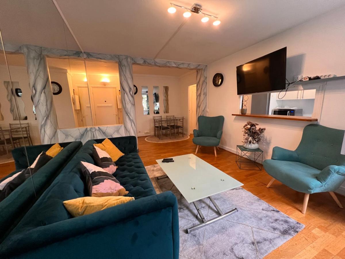 Appartement Paris Grenelle - Hala Paris Eksteriør billede